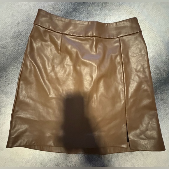 NWT The‎ Drop Chocolate Brown Aiden Vegan Leather Chic Mini Skirt Small 4 6 (A6) - Picture 4 of 9